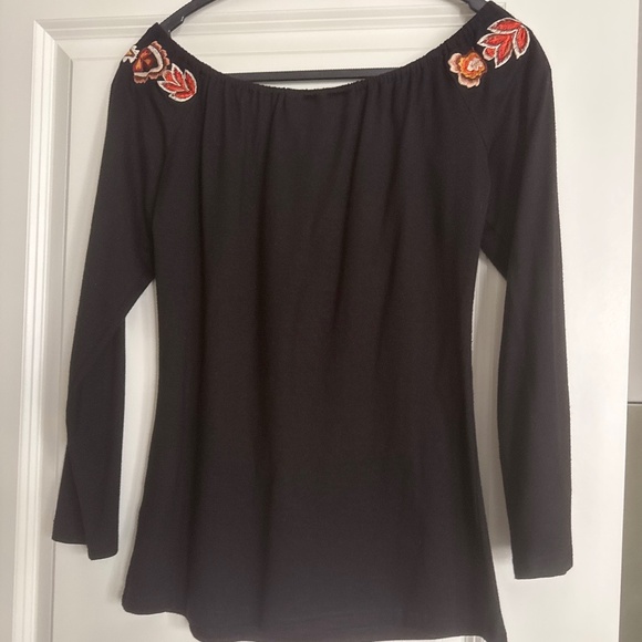 Shirt - Picture 2 of 3